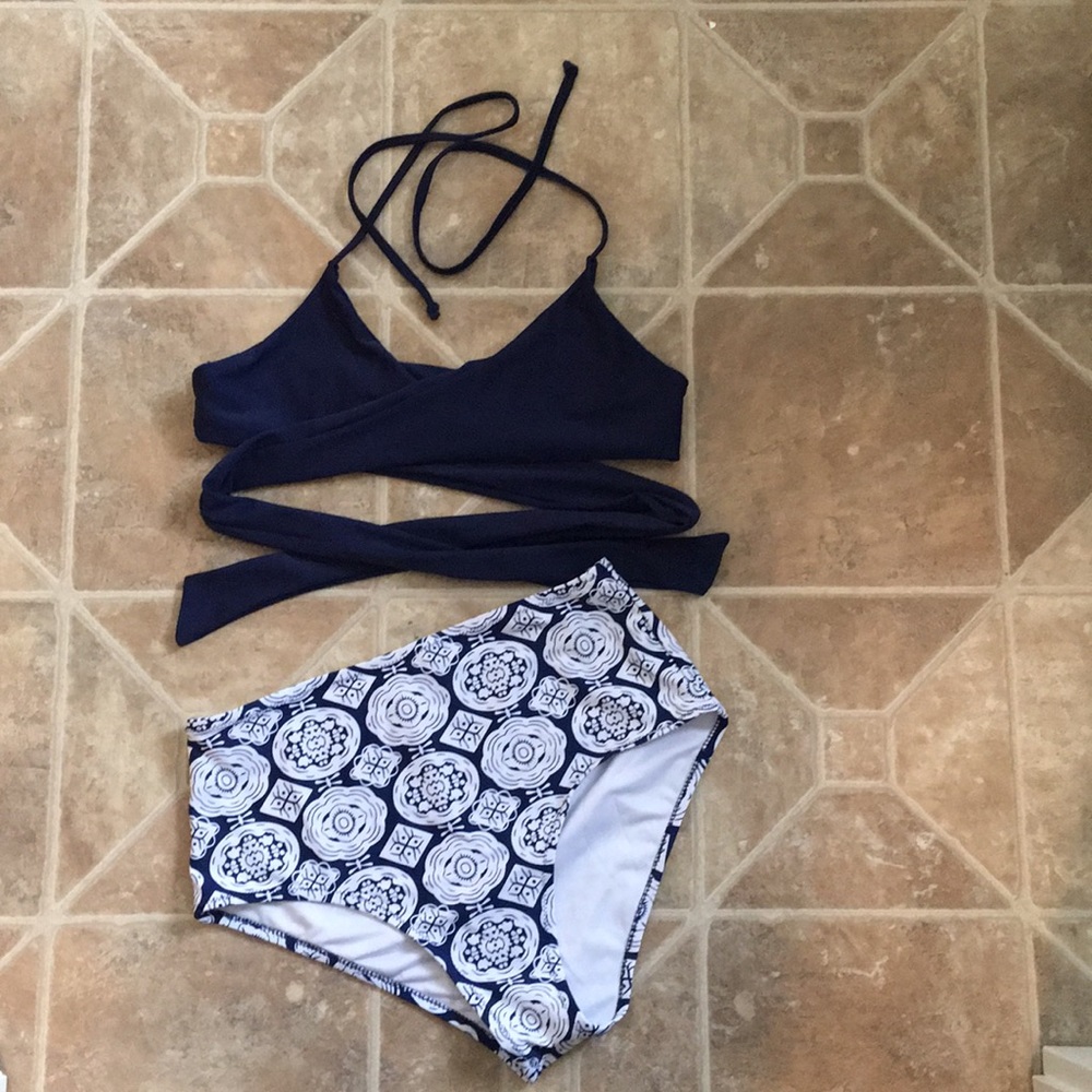 NWOT Cupshe high waist bikini